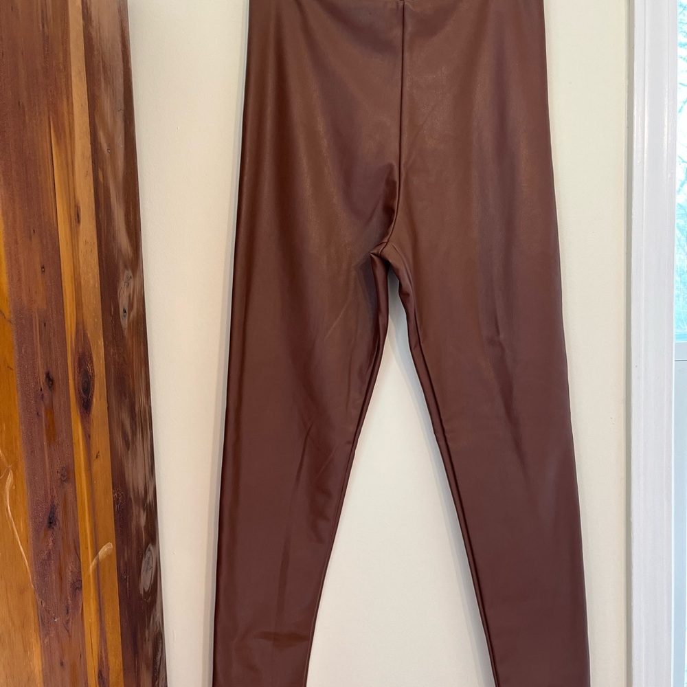 AQUA Brown Faux Leather Leggings